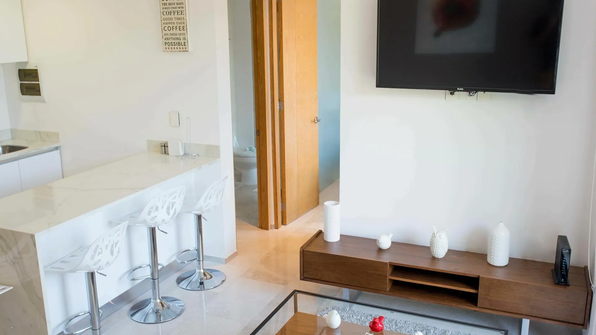 Menesse 32 Luxury Apartments By Mikitito Rentals Playa del Carmen