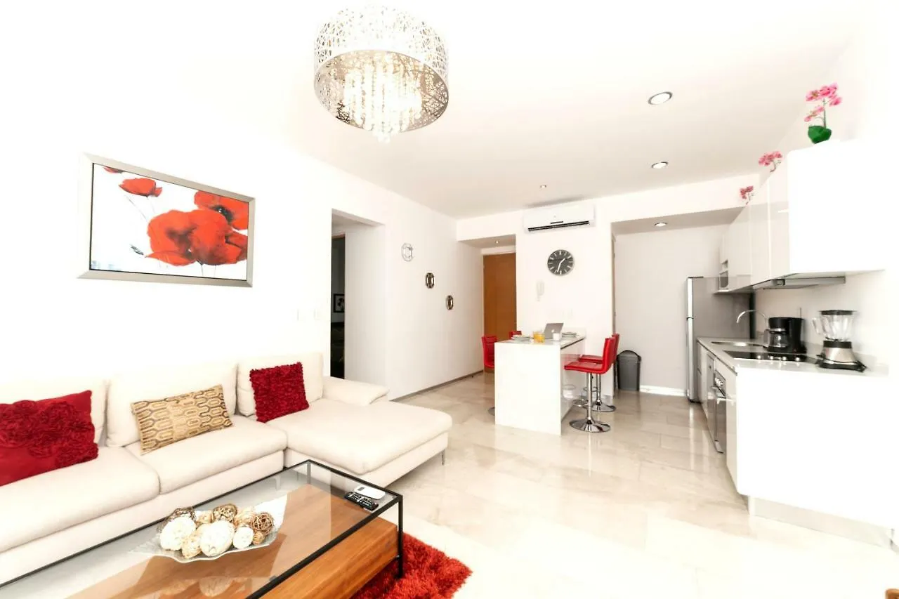 Menesse 32 Luxury Apartments By Mikitito Rentals Playa del Carmen